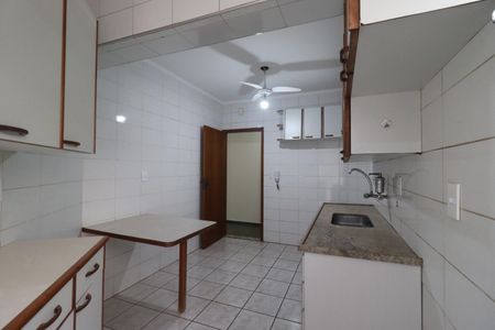 Apartamento para alugar com 86m², 3 quartos e 2 vagas Apartamento para alugar com 86m², 3 quartos e 2 vagasCozinha