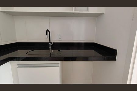 Apartamento para alugar com 34m², 2 quartos e sem vaga
