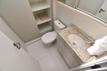 Apartamento para alugar com 74m², 2 quartos e 1 vagaLavabo