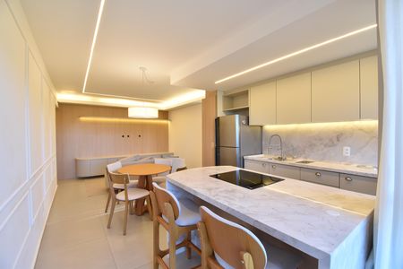Sala de apartamento para alugar com 2 quartos, 74m² em Boa Vista, Curitiba