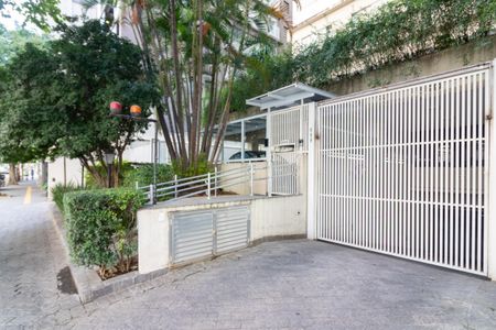 Apartamento para alugar com 91m², 3 quartos e 1 vaga Apartamento para alugar com 91m², 3 quartos e 1 vagaFachada