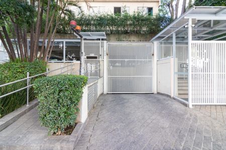 Apartamento para alugar com 91m², 3 quartos e 1 vaga Apartamento para alugar com 91m², 3 quartos e 1 vagaFachada