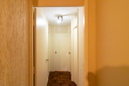 Apartamento para alugar com 91m², 3 quartos e 1 vaga Apartamento para alugar com 91m², 3 quartos e 1 vagaCorredor