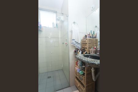 Apartamento à venda com 93m², 3 quartos e 2 vagas Apartamento à venda com 93m², 3 quartos e 2 vagasBanheiro suite