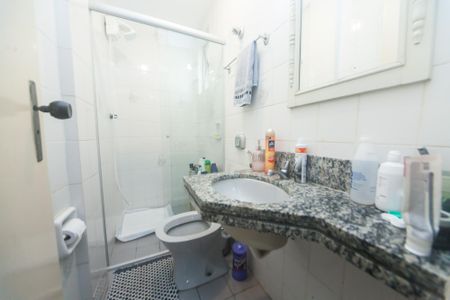 Apartamento à venda com 93m², 3 quartos e 2 vagas Apartamento à venda com 93m², 3 quartos e 2 vagasBanheiro Social