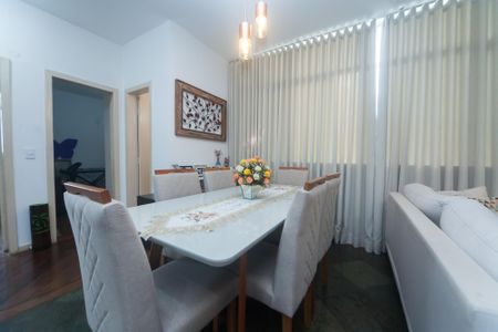 Apartamento à venda com 93m², 3 quartos e 2 vagas Apartamento à venda com 93m², 3 quartos e 2 vagasSala de Jantar