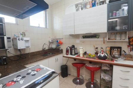 Apartamento à venda com 93m², 3 quartos e 2 vagas Apartamento à venda com 93m², 3 quartos e 2 vagasCozinha