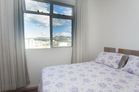 Apartamento à venda com 93m², 3 quartos e 2 vagas Apartamento à venda com 93m², 3 quartos e 2 vagassuite