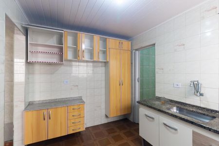 Cozinha de casa à venda com 2 quartos, 130m² em Conjunto Promorar Sapopemba, São Paulo