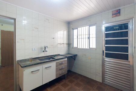 Cozinha de casa à venda com 2 quartos, 130m² em Conjunto Promorar Sapopemba, São Paulo