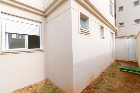 Apartamento à venda com 79m², 2 quartos e 1 vaga Apartamento à venda com 79m², 2 quartos e 1 vagaSuíte - Varanda