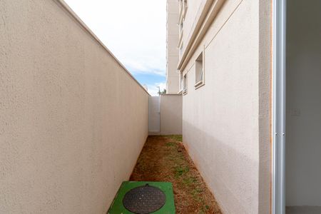 Apartamento à venda com 79m², 2 quartos e 1 vaga Apartamento à venda com 79m², 2 quartos e 1 vagaSuíte - Varanda