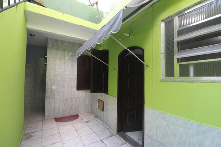 Casa de condomínio para alugar com 89m², 2 quartos e 1 vagaÁrea de serviço