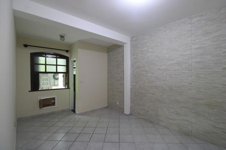 Casa de condomínio para alugar com 89m², 2 quartos e 1 vagaSuíte
