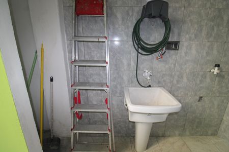 Casa de condomínio para alugar com 89m², 2 quartos e 1 vagaÁrea de serviço