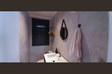 Apartamento à venda com 148m², 4 quartos e 2 vagas Apartamento à venda com 148m², 4 quartos e 2 vagasLavabo