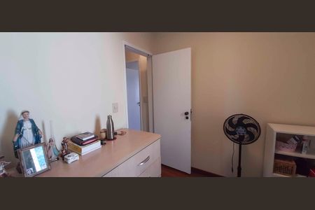 Apartamento à venda com 148m², 4 quartos e 2 vagas Apartamento à venda com 148m², 4 quartos e 2 vagasQuarto 3