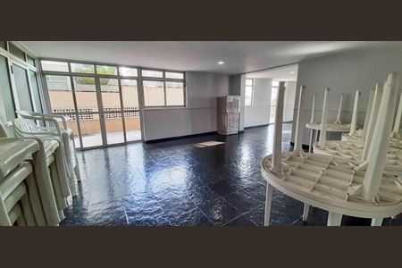 Apartamento à venda com 148m², 4 quartos e 2 vagas Apartamento à venda com 148m², 4 quartos e 2 vagasÁrea comum