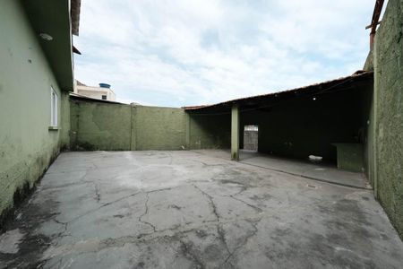 Casa para alugar com 75m², 1 quarto e 1 vagaÁrea externa