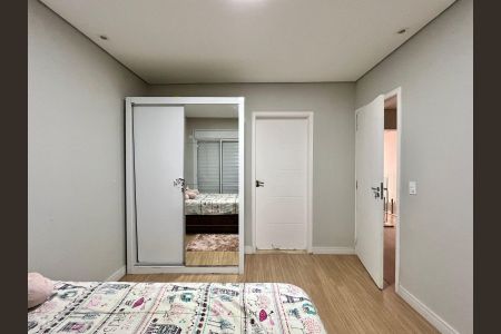 Casa à venda com 200m², 3 quartos e 2 vagas Casa à venda com 200m², 3 quartos e 2 vagasSuíte 2