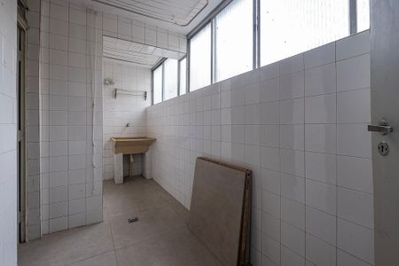 Apartamento para alugar com 125m², 3 quartos e 1 vaga Apartamento para alugar com 125m², 3 quartos e 1 vagaÁrea de Serviço