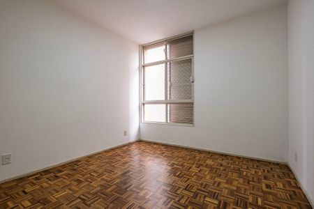 Apartamento para alugar com 125m², 3 quartos e 1 vaga Apartamento para alugar com 125m², 3 quartos e 1 vagaQuarto 3