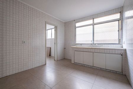 Apartamento para alugar com 125m², 3 quartos e 1 vaga Apartamento para alugar com 125m², 3 quartos e 1 vagaCozinha