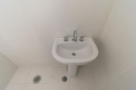 Apartamento à venda com 63m², 3 quartos e 1 vaga Apartamento à venda com 63m², 3 quartos e 1 vagaBanheiro 2