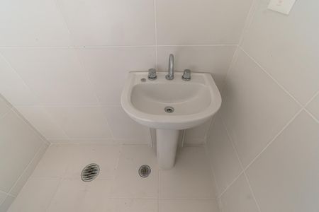 Apartamento à venda com 63m², 3 quartos e 1 vaga Apartamento à venda com 63m², 3 quartos e 1 vagaBanheiro da Suíte
