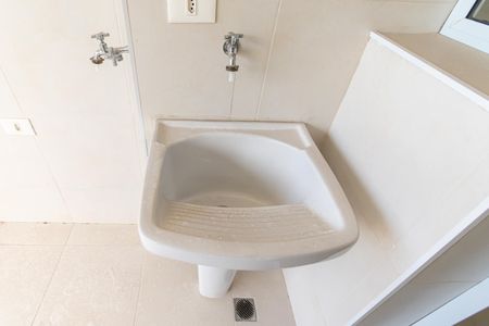 Apartamento à venda com 63m², 3 quartos e 1 vaga Apartamento à venda com 63m², 3 quartos e 1 vagaÁrea de Serviço