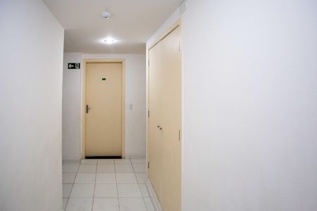 Apartamento à venda com 44m², 2 quartos e 1 vagaHall de entrada