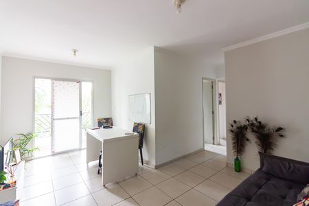 Sala  de apartamento à venda com 3 quartos, 68m² em Industrial Autonomistas, Osasco