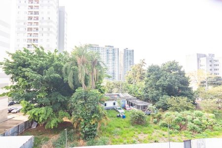 Vista  de apartamento à venda com 3 quartos, 68m² em Industrial Autonomistas, Osasco
