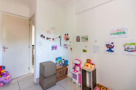 Apartamento à venda com 68m², 3 quartos e 1 vagaQuarto 2