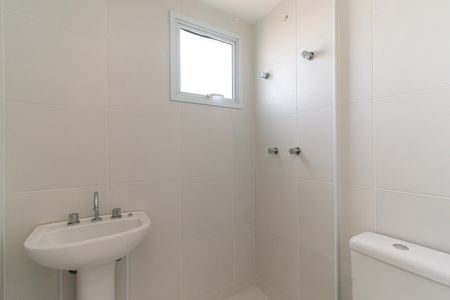 Apartamento à venda com 63m², 3 quartos e 1 vaga Apartamento à venda com 63m², 3 quartos e 1 vagaBanheiro 2