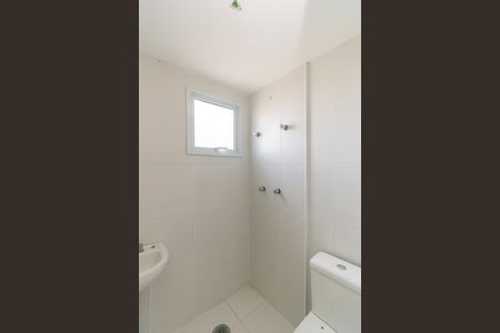 Apartamento à venda com 63m², 3 quartos e 1 vaga Apartamento à venda com 63m², 3 quartos e 1 vagaBanheiro da Suíte