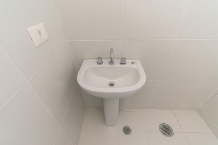 Apartamento à venda com 63m², 3 quartos e 1 vaga Apartamento à venda com 63m², 3 quartos e 1 vagaBanheiro da Suíte
