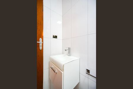 Apartamento para alugar com 44m², 2 quartos e 1 vaga Apartamento para alugar com 44m², 2 quartos e 1 vagaBanheiro