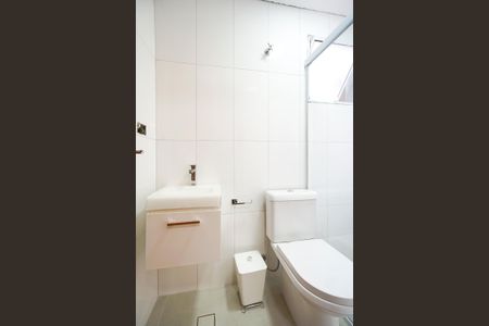 Apartamento para alugar com 44m², 2 quartos e 1 vaga Apartamento para alugar com 44m², 2 quartos e 1 vagaBanheiro