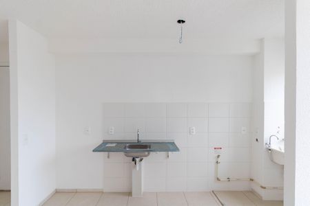 Apartamento para alugar com 41m², 2 quartos e sem vaga Apartamento para alugar com 41m², 2 quartos e sem vagaCozinha e Área de Serviço