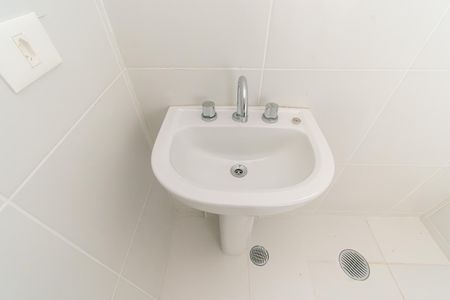 Apartamento à venda com 63m², 3 quartos e 1 vaga Apartamento à venda com 63m², 3 quartos e 1 vagaBanheiro da Suíte