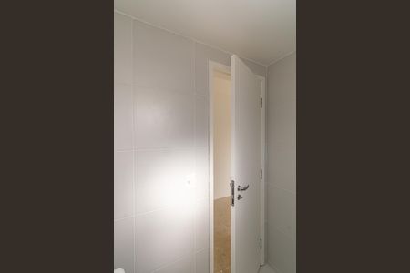 Apartamento à venda com 63m², 3 quartos e 1 vaga Apartamento à venda com 63m², 3 quartos e 1 vagaBanheiro da Suíte