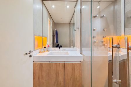 Apartamento à venda com 110m², 2 quartos e 2 vagasBanheiro da Suíte 1