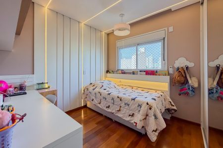 Apartamento à venda com 110m², 2 quartos e 2 vagasSuíte 2