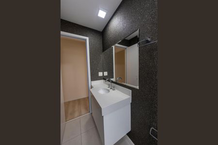 Apartamento para alugar com 75m², 2 quartos e 2 vagas Apartamento para alugar com 75m², 2 quartos e 2 vagasBanheiro