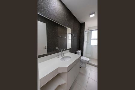 Apartamento para alugar com 75m², 2 quartos e 2 vagas Apartamento para alugar com 75m², 2 quartos e 2 vagasBanheiro
