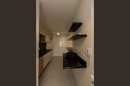 Apartamento para alugar com 75m², 2 quartos e 2 vagas Apartamento para alugar com 75m², 2 quartos e 2 vagasCozinha
