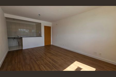 Apartamento à venda com 2 quartos, 55m² em Palmital Iii, Lagoa Santa