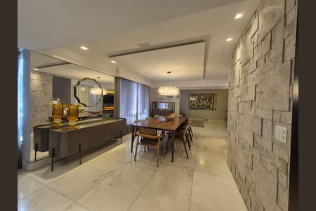 Apartamento à venda com 534m², 5 quartos e 3 vagasFoto 59