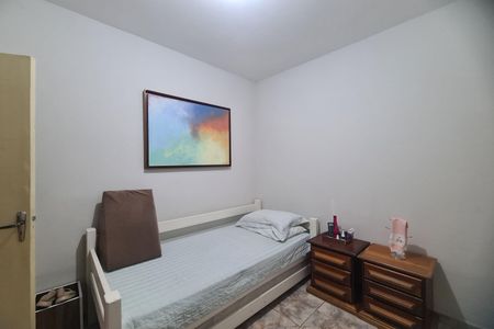 Casa à venda com 200m², 3 quartos e 2 vagas Casa à venda com 200m², 3 quartos e 2 vagasQuarto 3